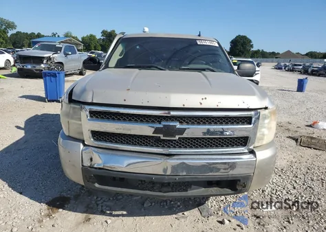 2007 Chevrolet Silverado C1500 Classic z USA, uszkodzony, nr VIN 1GCEC14X27Z599872